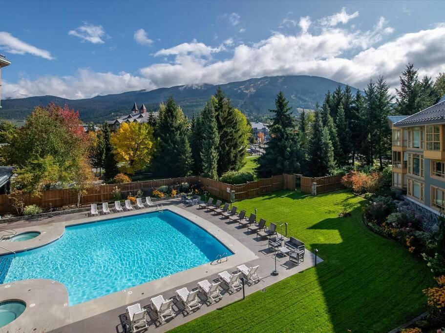 Cascade Lodge Premium Suite, With Pool & Hot Tub Whistler Exterior foto